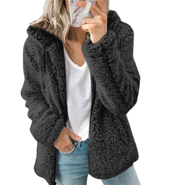 Woman Jacket 2021 Europe New Fashion Long Sleeeve Outfit Hooded Fleece Wool Coat Women Warm